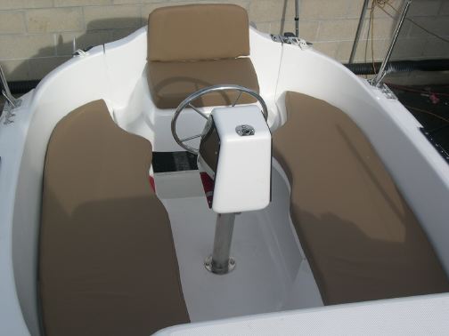 MacGregor 26M cockpit with cushions